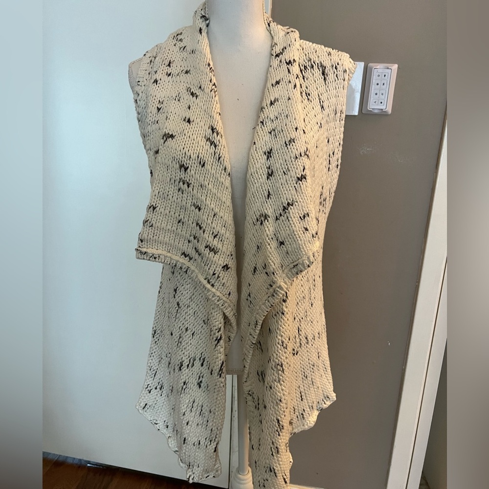 Chico's Sleeveless Sweater Vest Waterfall Hem